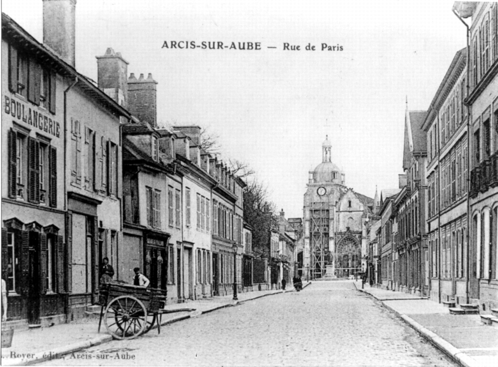 Photos et carte postales anciennes d'ArcissurAube Mairie d'Arcis