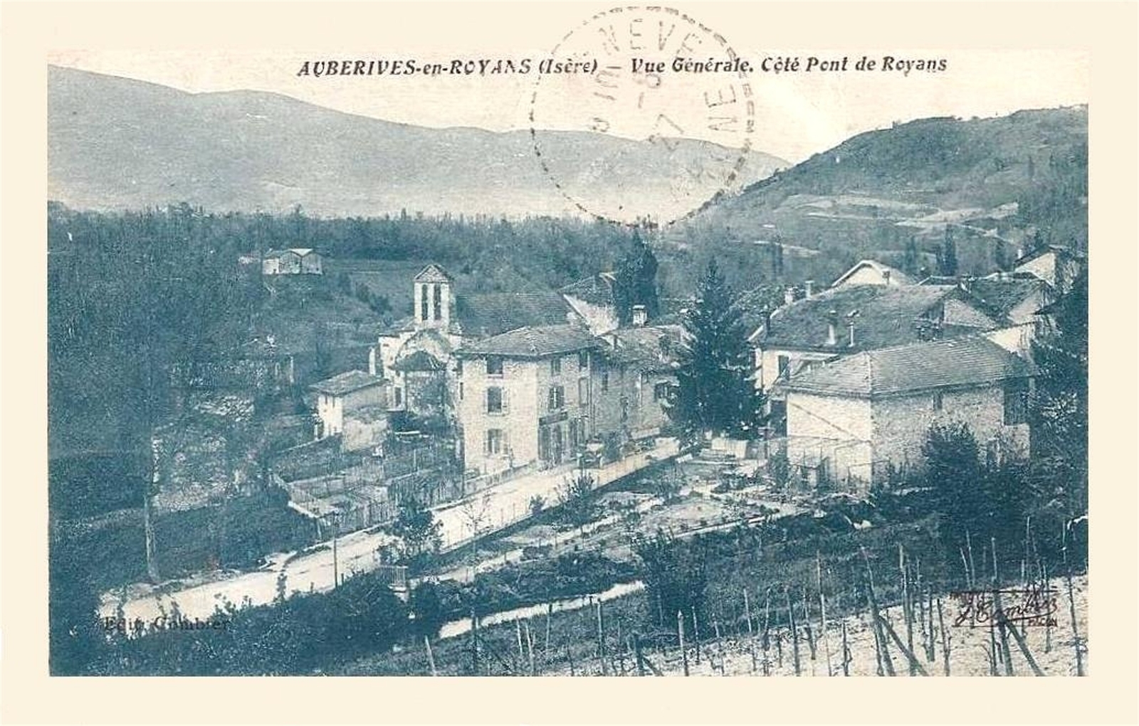 Photos et carte postales anciennes d'AuberivesenRoyans Mairie d