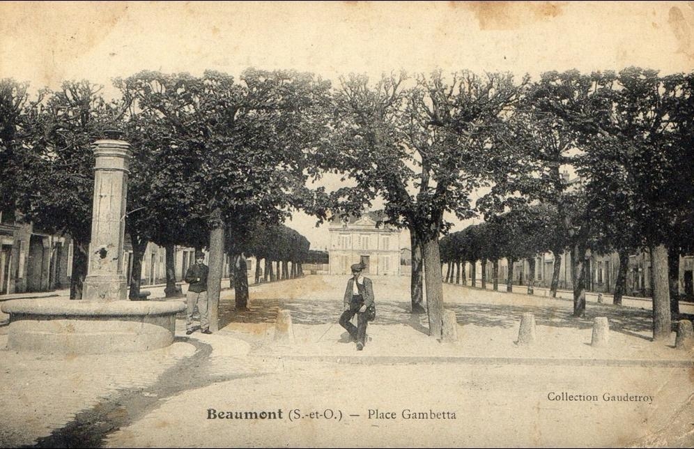 Photos et carte postales anciennes de