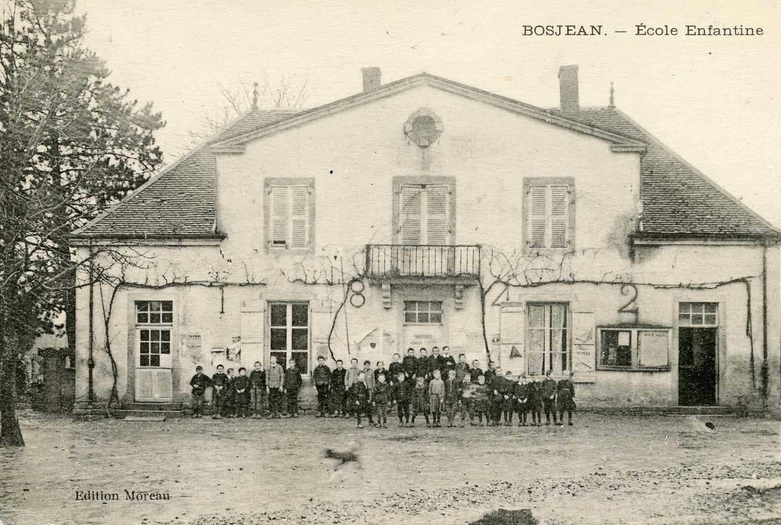 Photos et carte postales anciennes de Bosjean Mairie de Bosjean et