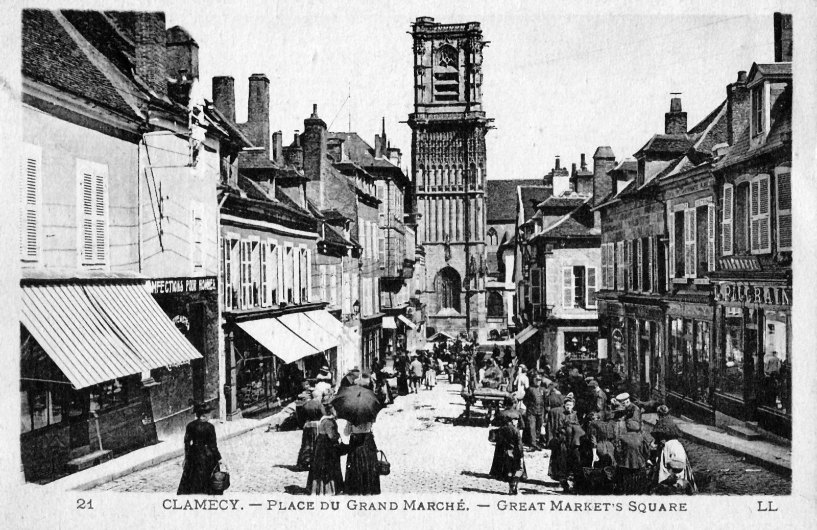 Photos et carte postales anciennes de Clamecy Mairie de Clamecy et sa