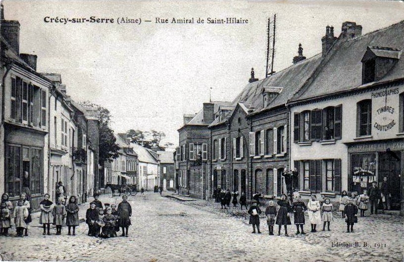 Photos et carte postales anciennes de CrécysurSerre Mairie de Crécy