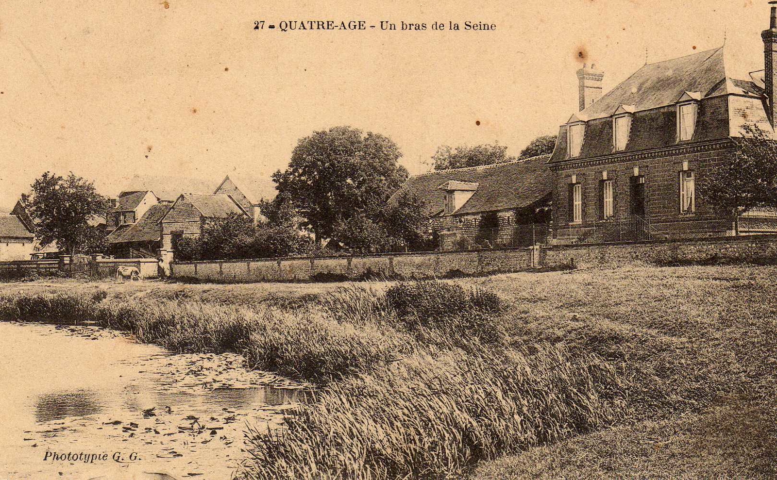 Photos et carte postales anciennes de CriquebeufsurSeine Mairie de