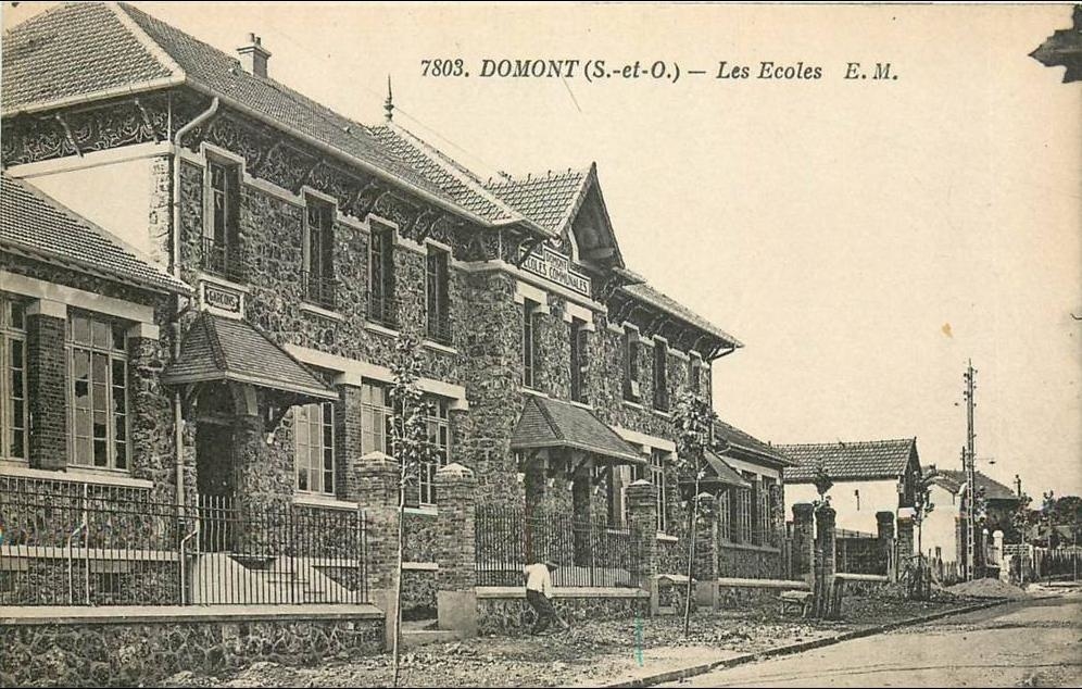 Photos et carte postales anciennes de Domont Mairie de Domont et sa ville