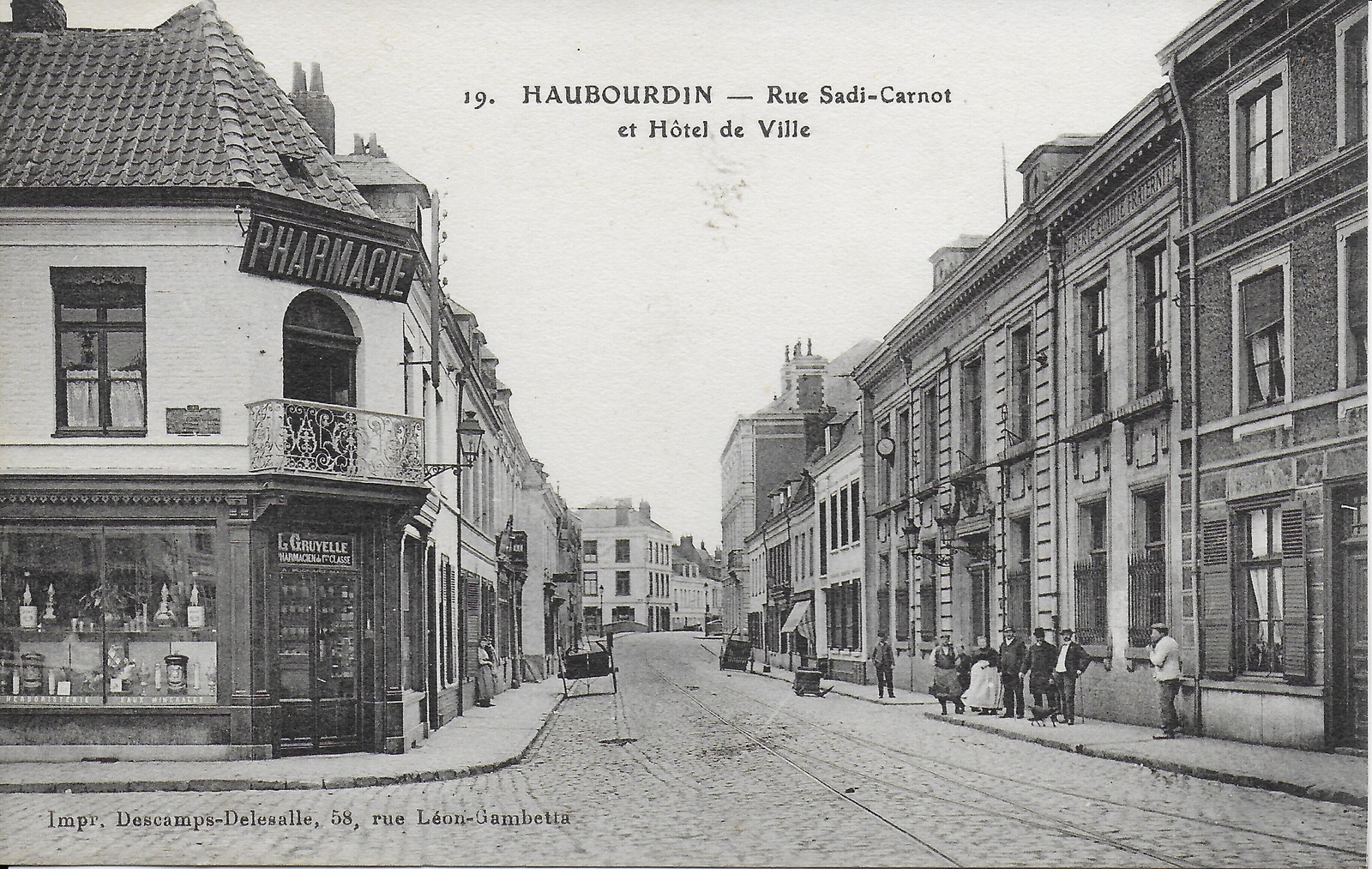 Photos et carte postales anciennes d'Haubourdin Mairie d'Haubourdin
