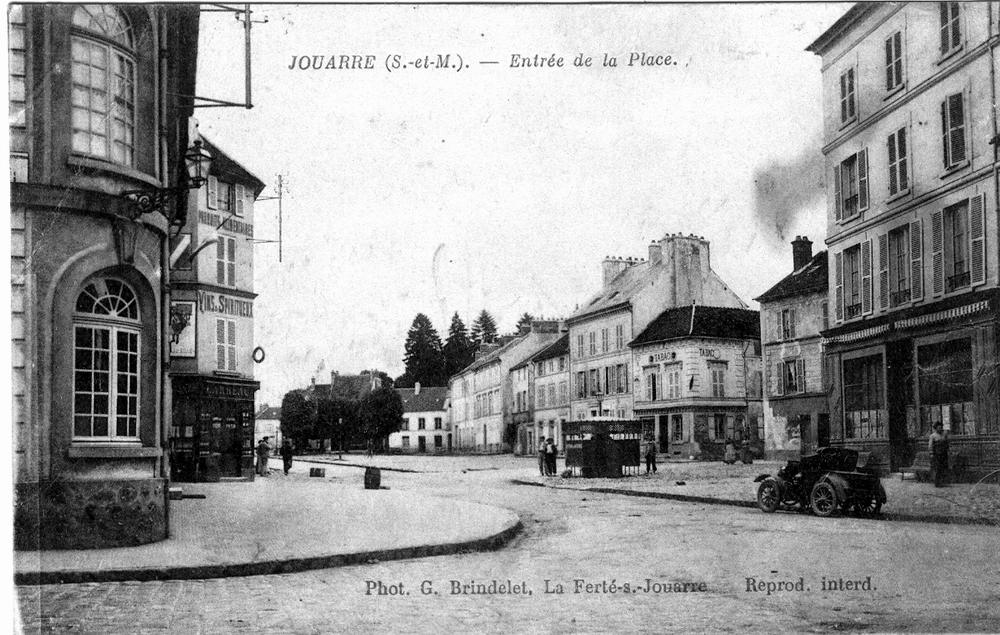 Photos et carte postales anciennes de Jouarre Mairie de Jouarre et sa
