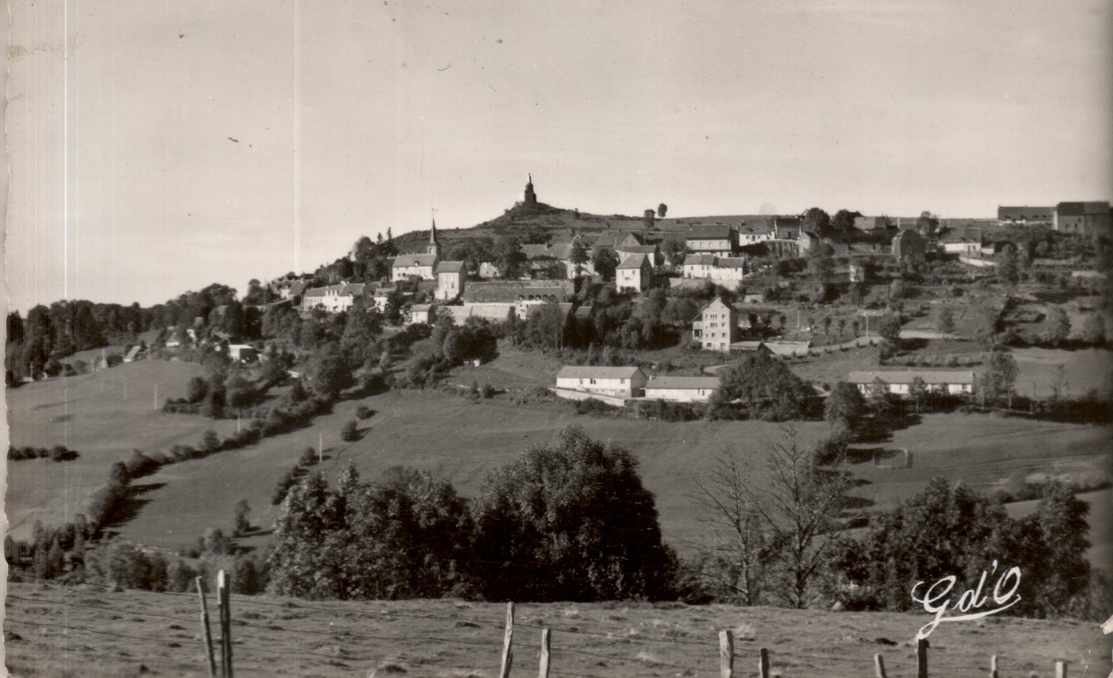 Mairie de la Tourd'Auvergne, la Commune de la Tourd'Auvergne et son
