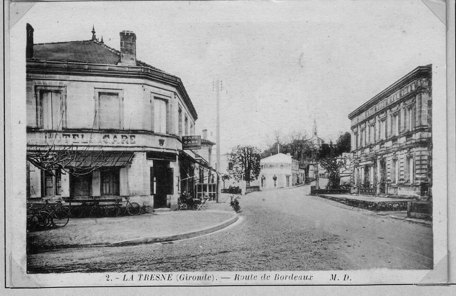 Photos et carte postales anciennes de Latresne Mairie de Latresne et