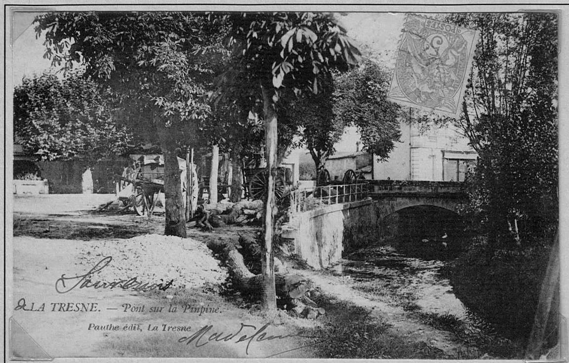 Photos et carte postales anciennes de Latresne Mairie de Latresne et