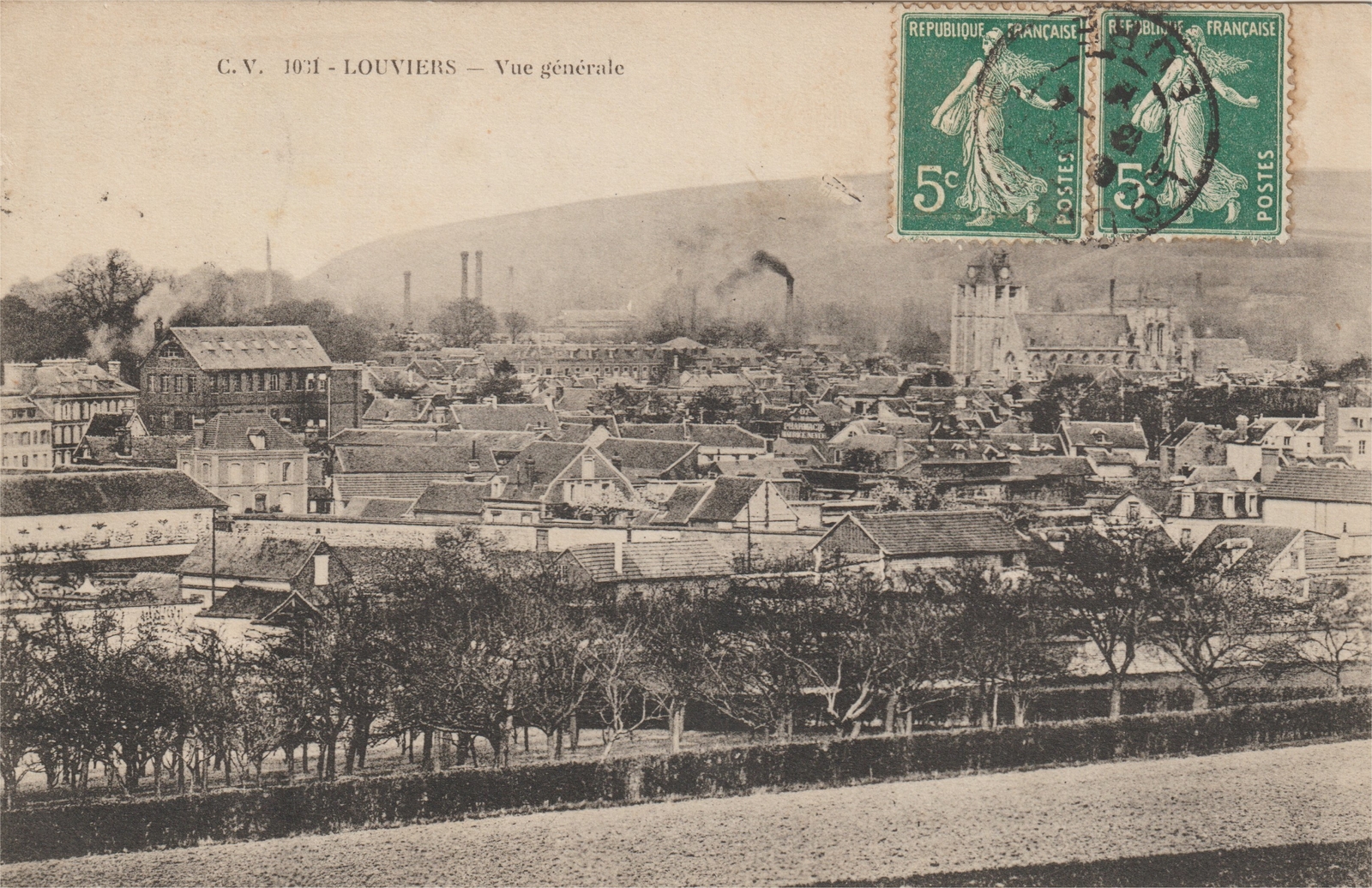 Photos et carte postales anciennes de Louviers Mairie de Louviers et