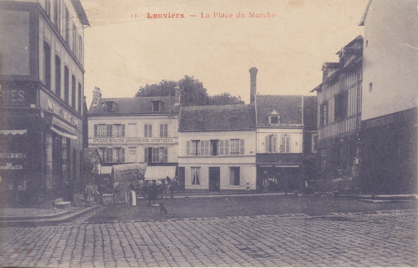 Photos et carte postales anciennes de Louviers Mairie de Louviers et