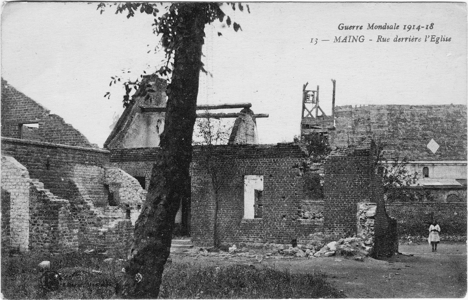 Photos et carte postales anciennes de Maing Mairie de Maing et sa ville