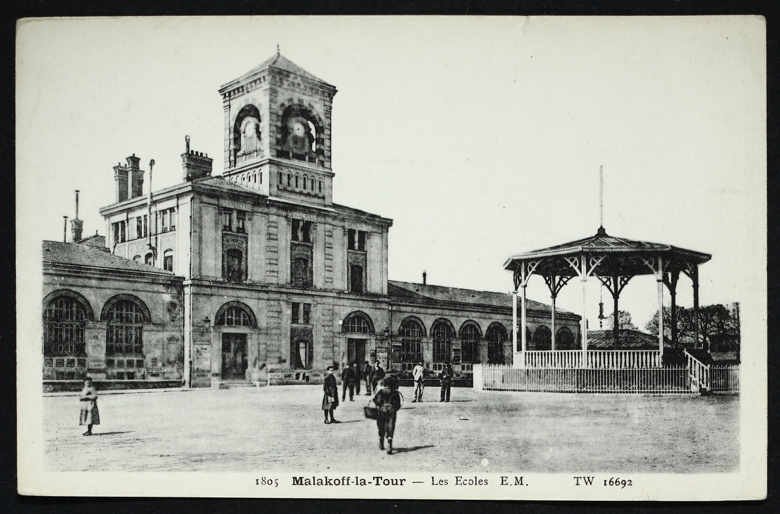 Photos et carte postales anciennes de Malakoff Mairie de Malakoff et