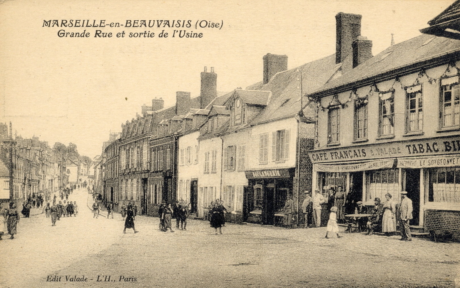 Photos et carte postales anciennes de MarseilleenBeauvaisis Mairie