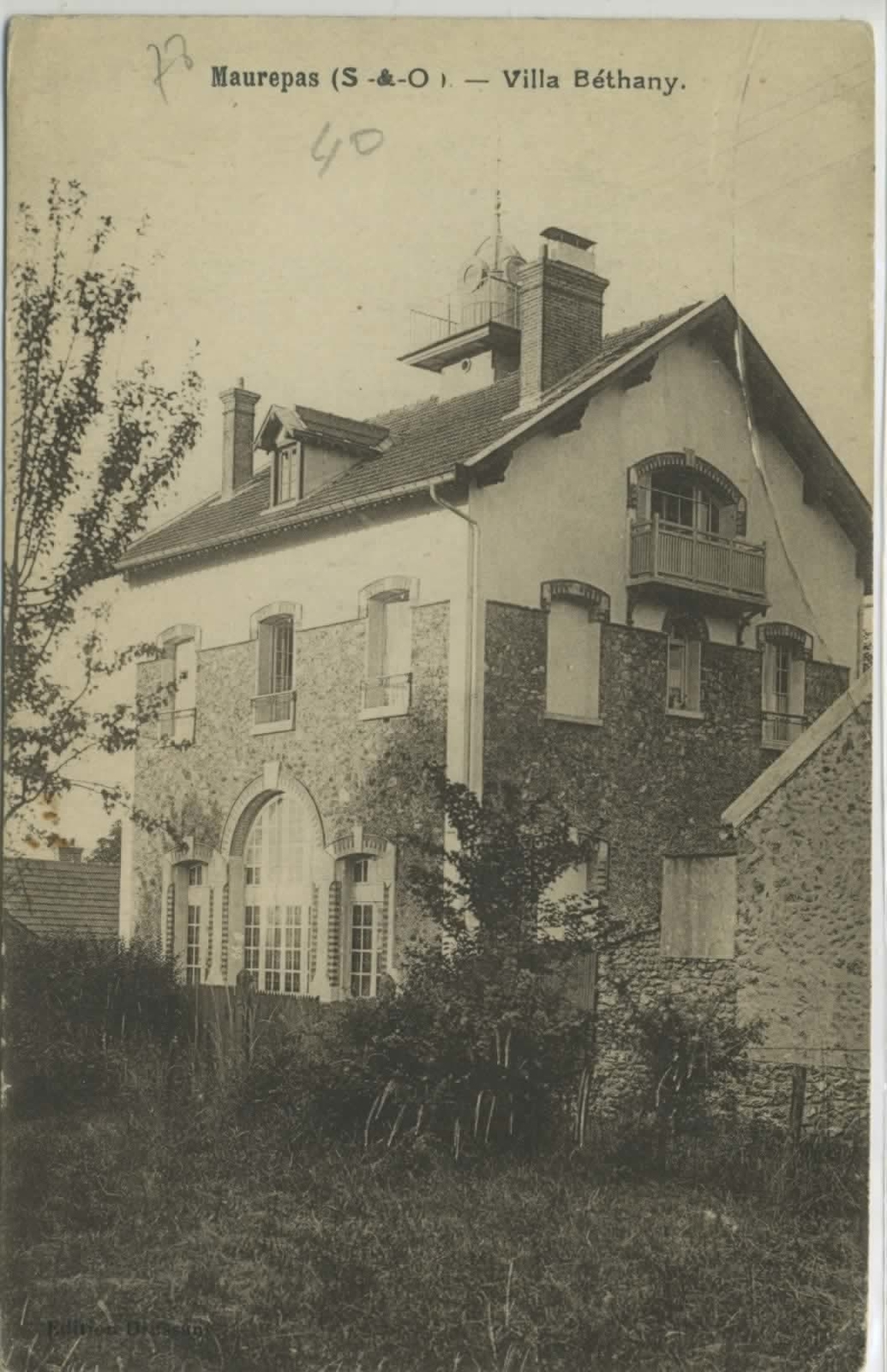 Photos et carte postales anciennes de Maurepas Mairie de Maurepas et