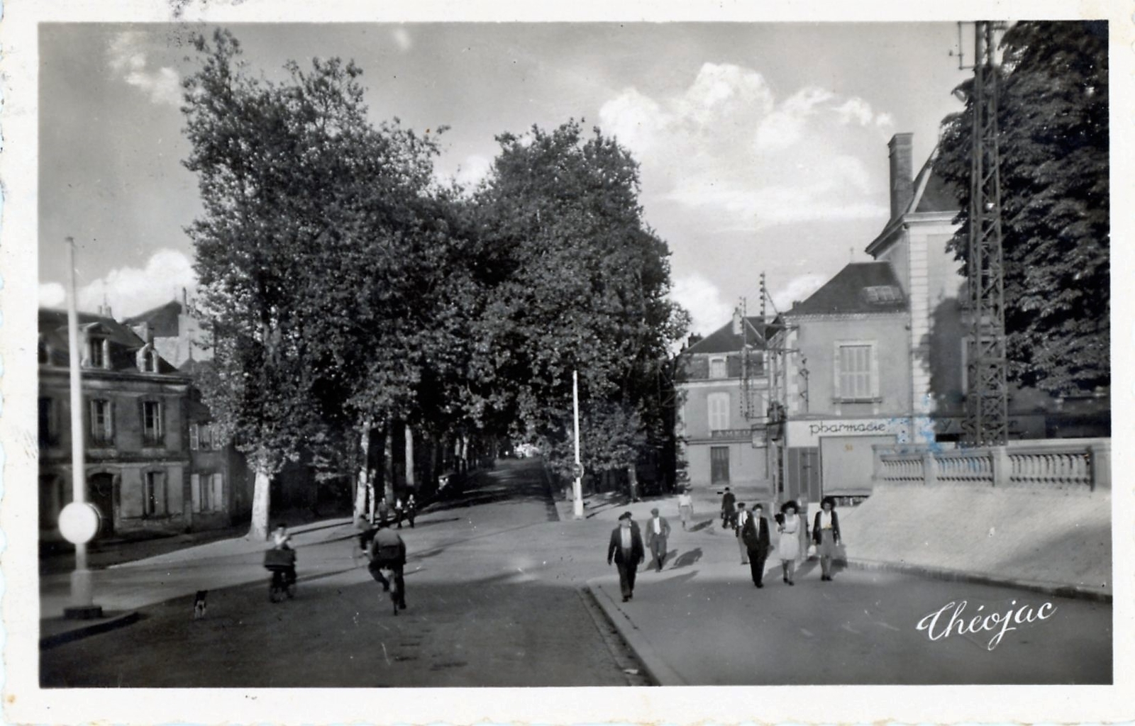Parthenay Mairie De Parthenay Et Sa Ville 79200