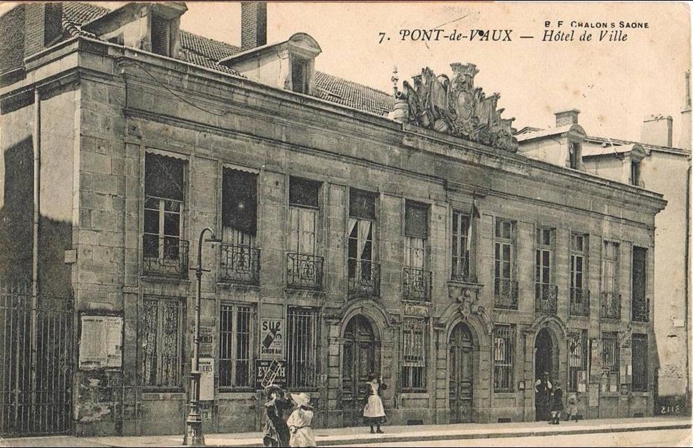 Photos et carte postales anciennes de PontdeVaux Mairie de PontdeVaux et sa ville Photos et carte postales anciennes de PontdeVaux Mairie de PontdeVaux et sa ville