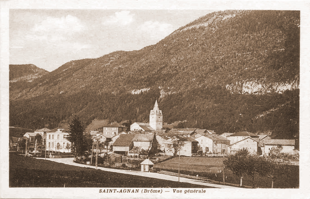 Photos et carte postales anciennes de SaintAgnanenVercors Mairie
