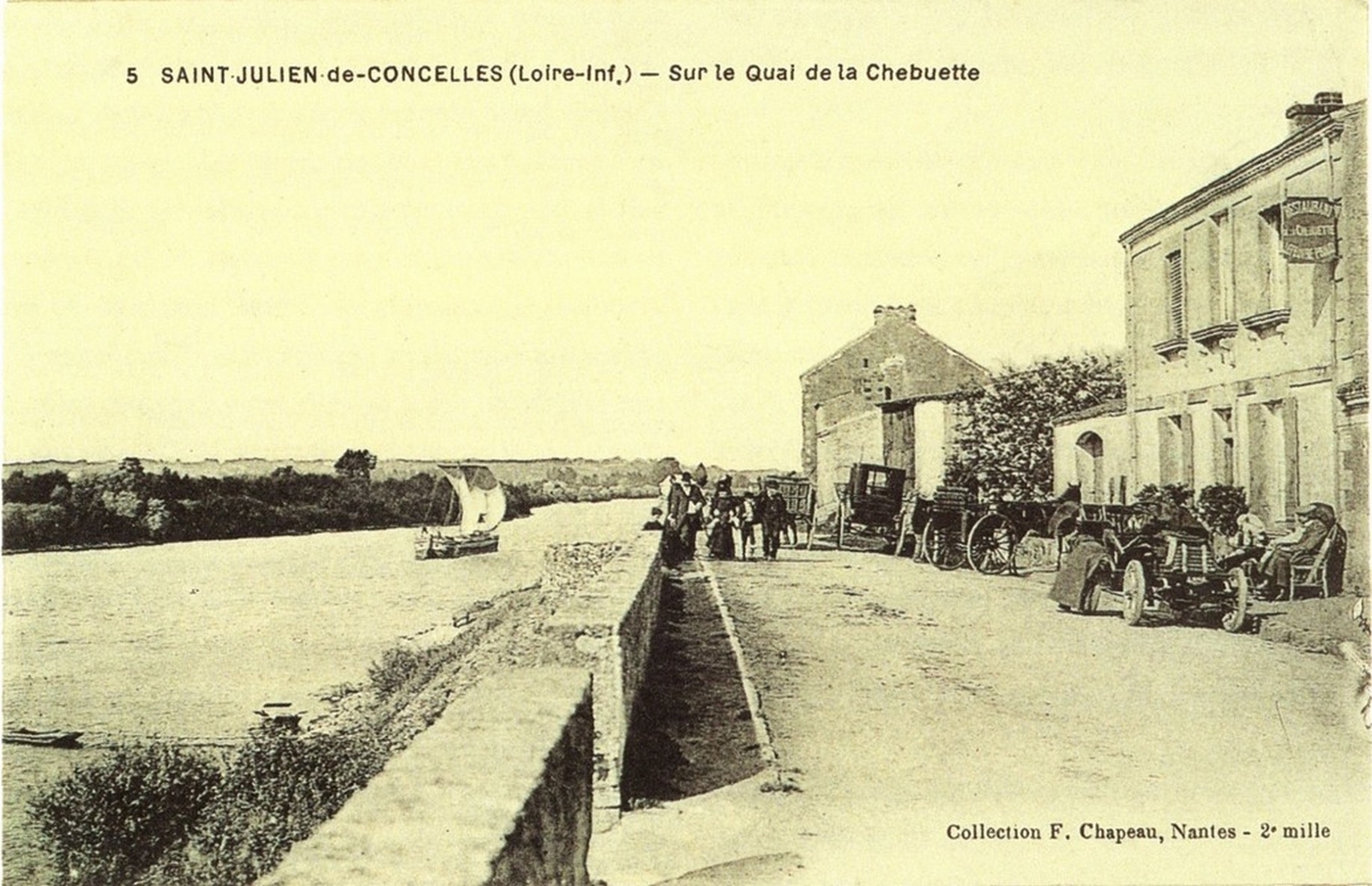 Photos et carte postales anciennes de SaintJuliendeConcelles Mairie de SaintJuliende