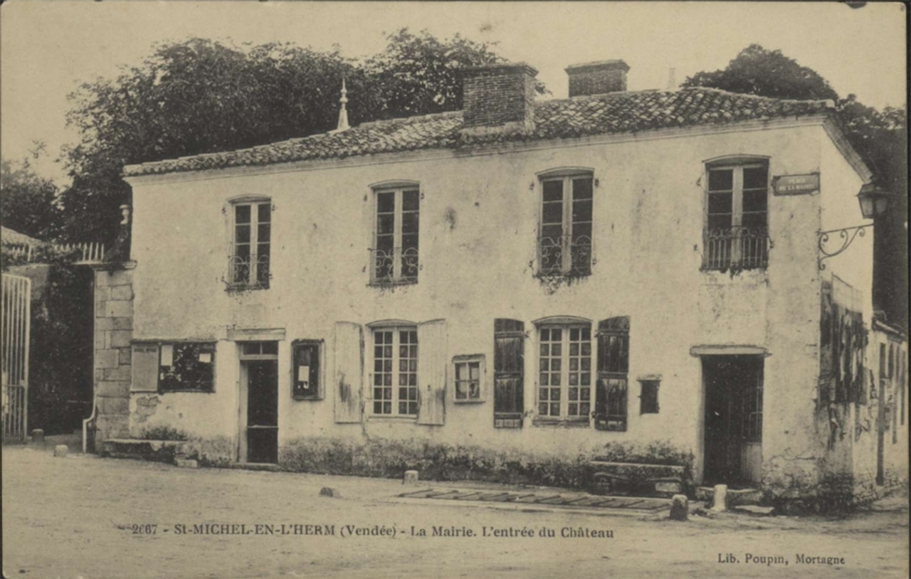 SaintMichelenl'Herm, la Mairie de SaintMichelenl'Herm et sa commune (85580)