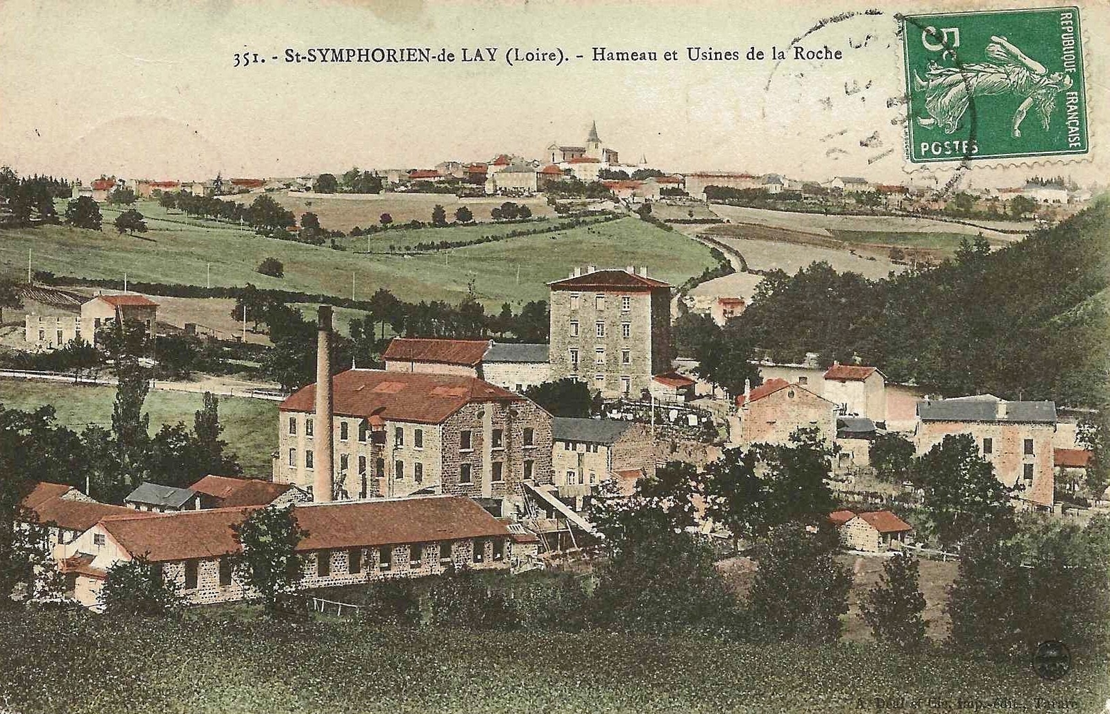 Photos et carte postales anciennes de SaintSymphoriendeLay Mairie