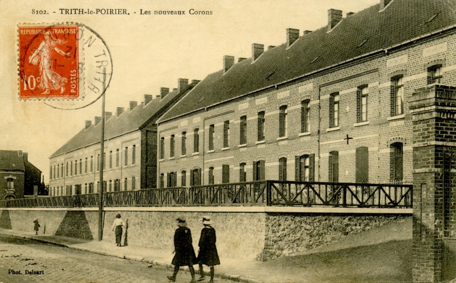 Photos et carte postales anciennes de TrithSaintLéger Mairie de TrithSaintLéger et sa ville