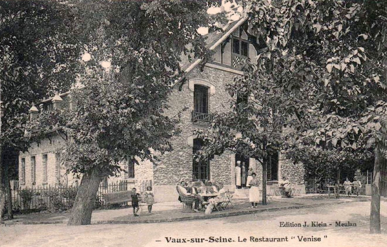 Photos et carte postales anciennes de VauxsurSeine Mairie de VauxsurSeine et sa ville