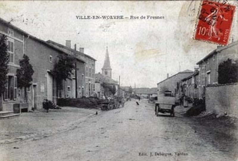 Photos et carte postales anciennes de VilleenWoëvre Mairie de Ville