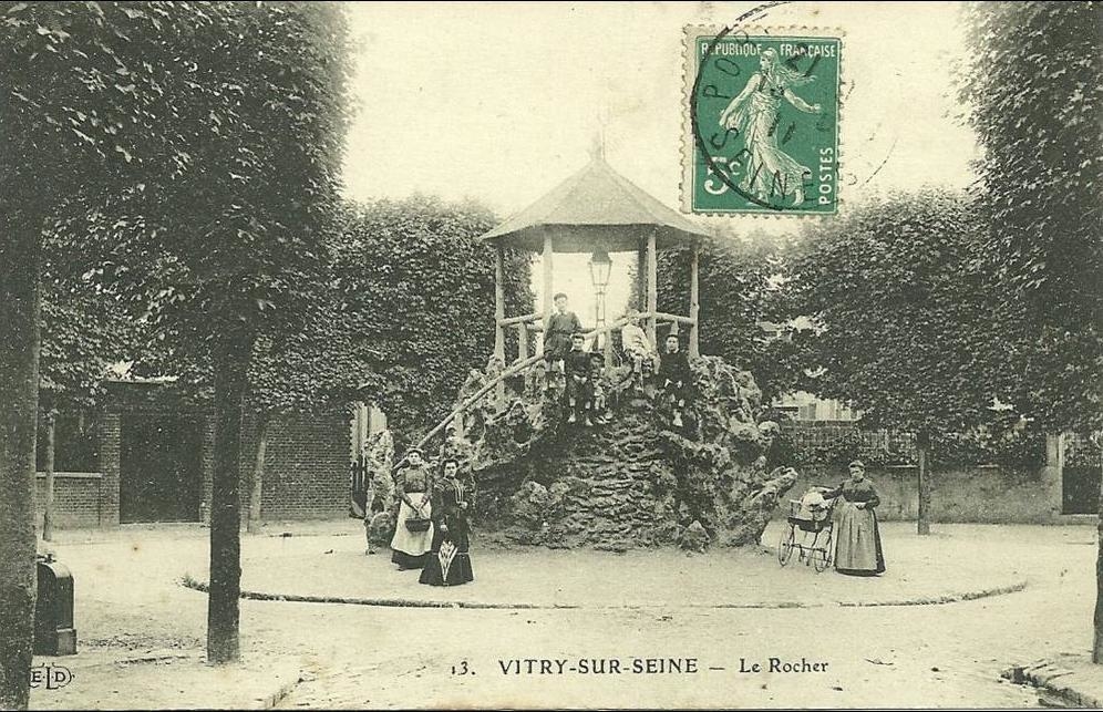 Photos et carte postales anciennes de VitrysurSeine Mairie de Vitry