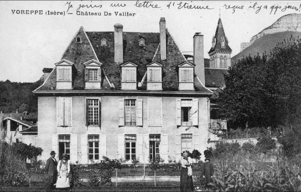 Photos et carte postales anciennes de Voreppe Mairie de Voreppe et sa