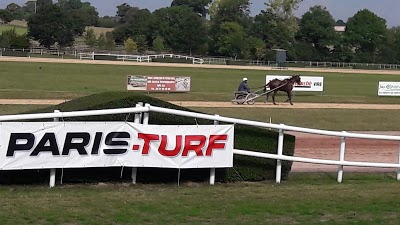 Logo Hippodrome de Robert Auvray